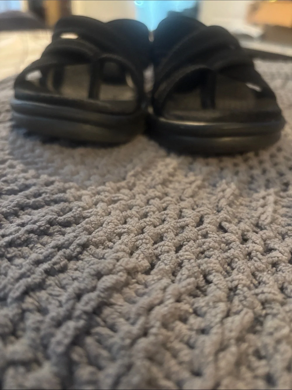 Skechers Black Slip-On Wedge strapy Sandals with Toe Loop